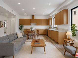 5622 Willowcrest Ave, North Hollywood, CA 91601