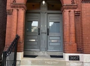 3667 Russell Blvd, Saint Louis, MO 63110