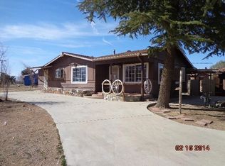 9310 Mesquite Rd, Apple Valley, CA 92308