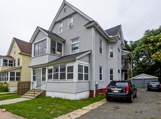 132 Grover St, Springfield, MA 01104