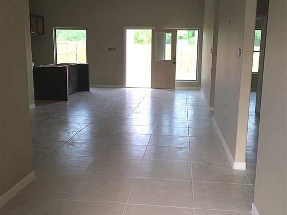 4th image of 3601 Jose C Santos Dr