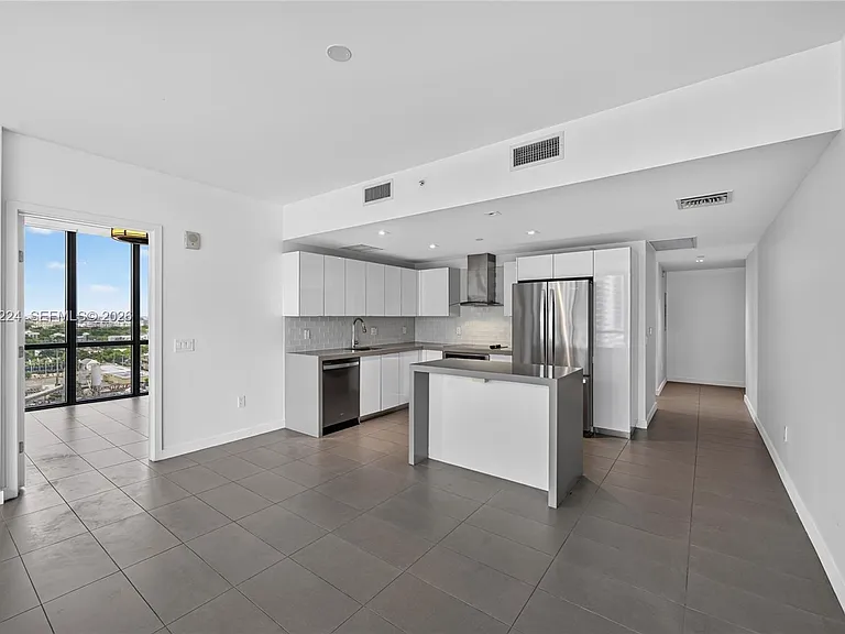 1600 NE 1st Ave #1210 — Photo 4