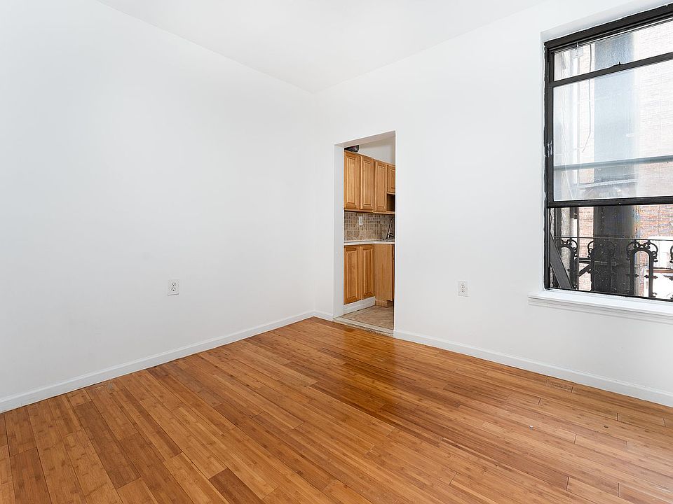 1st image of 1578 3rd Ave APT 2