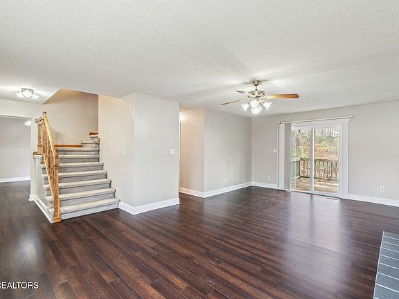 5th image of 2616 Greenberry Ln