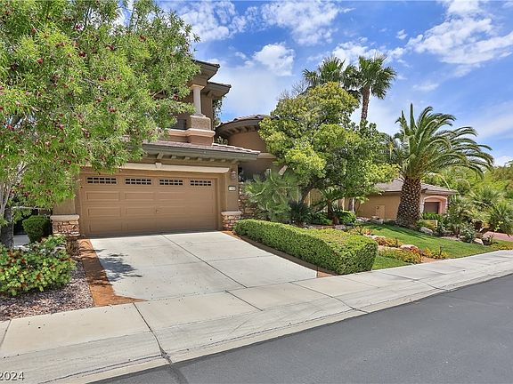 3rd image of 11408 Orazio Dr