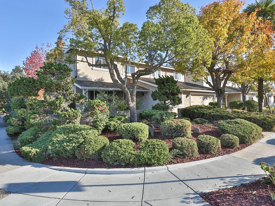 1st image of 902 Fort Baker Dr