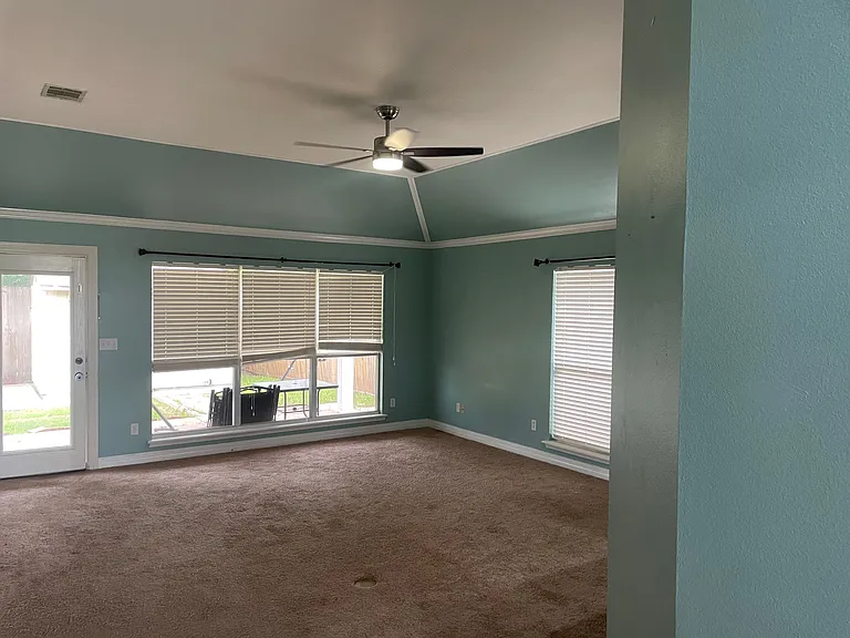 361 Gaston Ln — Photo 13