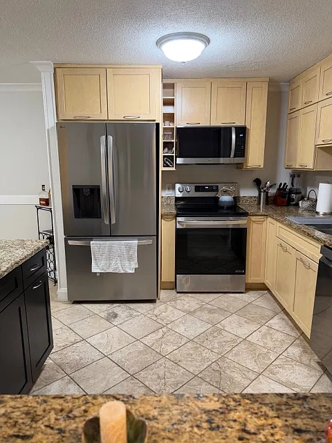 2 bed, 919 sqft, $2,600 — Photo 4