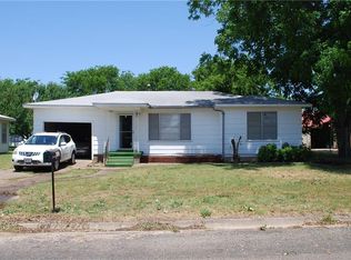 107 Brazos St, Hillsboro, TX 76645