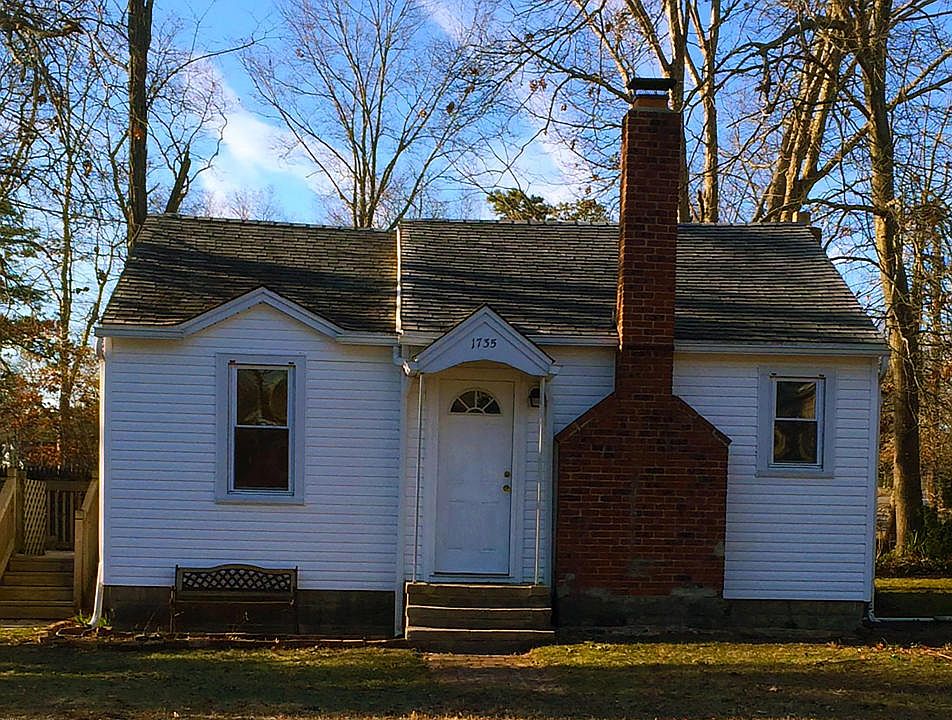 1st image of 1735 Lakeside Dr S