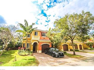20720 Brassy Pine Way UNIT 27, Estero, FL 33928
