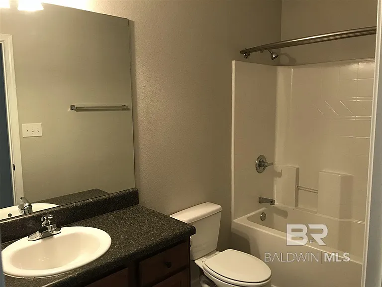 24015 Limerick Ln — Photo 10