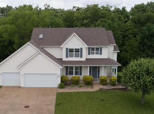 2009 Archway Dr, Wentzville, MO
