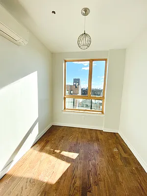 Rented by Nooklyn NYC LLC | media 27