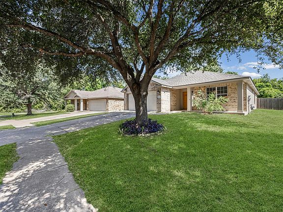 2nd image of 11612 Timber Heights Dr