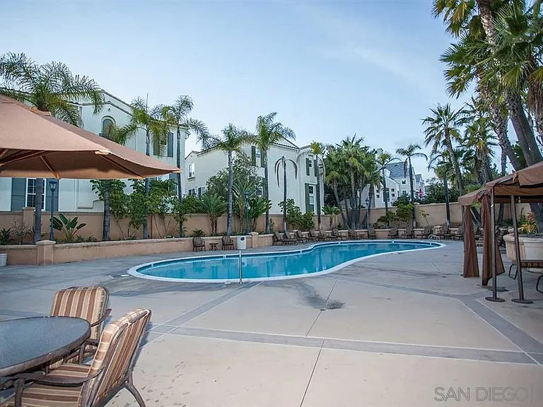 12362 Carmel Country Rd #G208 — Photo 24