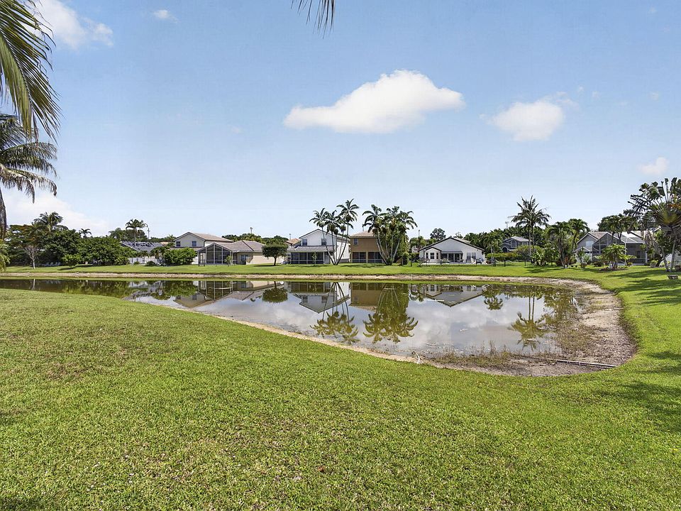 1st image of 11483 Beacon Pointe Lane