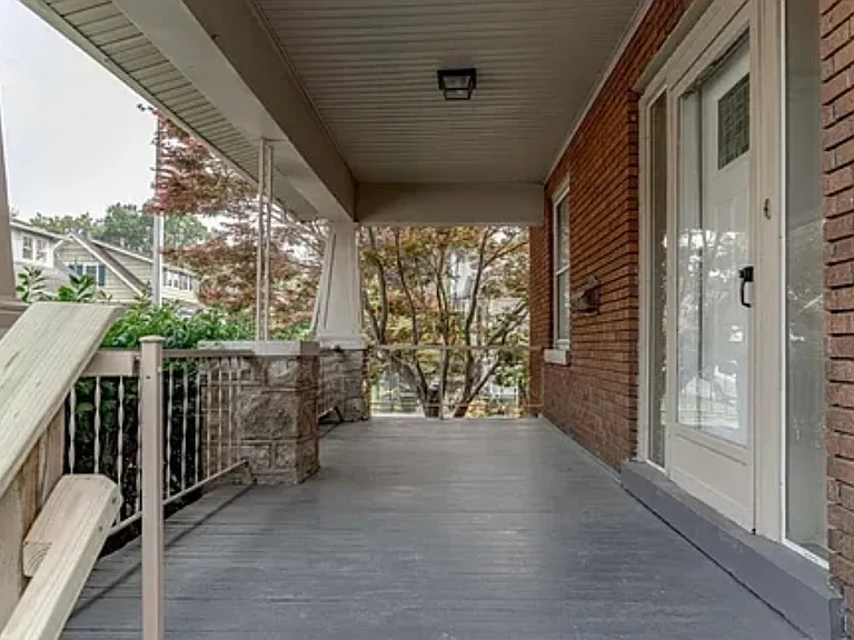 119 Victory Ave — Photo 3