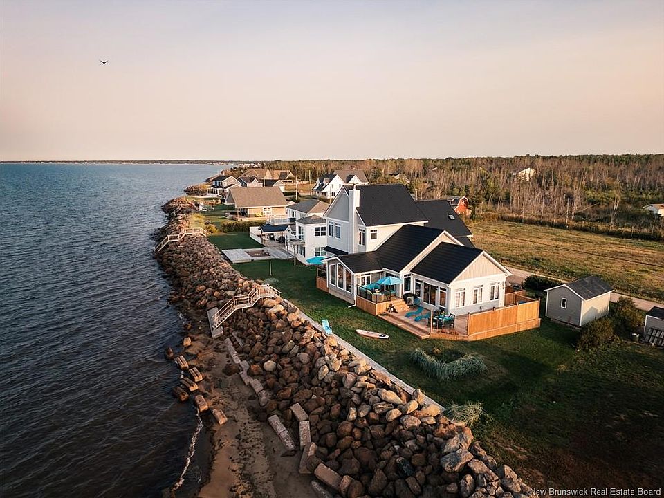 1st image of 39 Ocean Breeze Dr