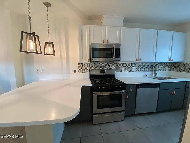 3604 Keltner Ave #B — Photo 9