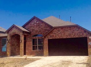 106 Champion Dr, Wylie, TX 75098