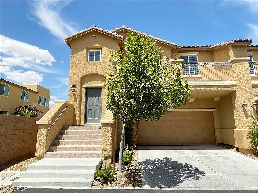 3 bed, 2.5 bath, 1680 sqft, $1,965 — Photo 1