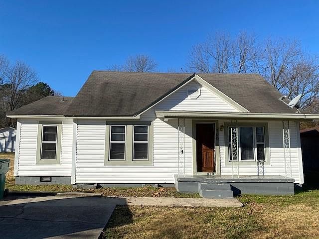 1st image of 706 S Jackson Ave