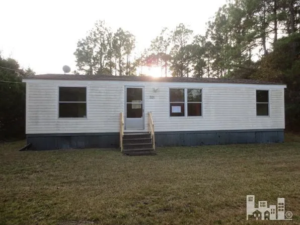 321 Sycamore Rd, Southport, NC 28461