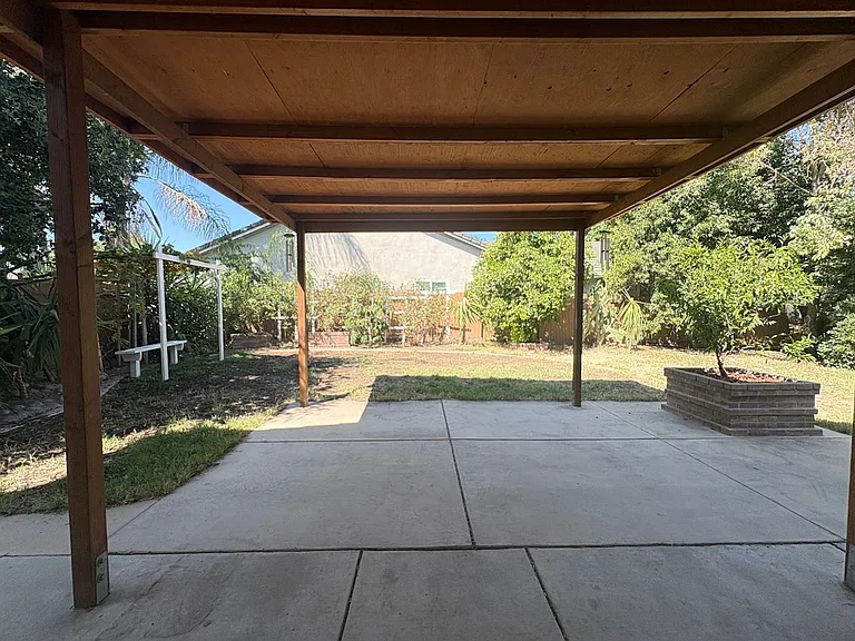 4003 Ews Woods Blvd — Photo 29