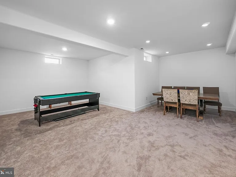 4 William Boyer Dr — Photo 54