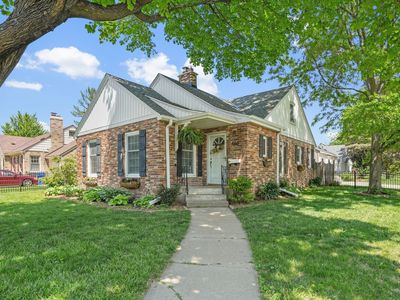 560 Cretin Ave S, Saint Paul, MN, 55116