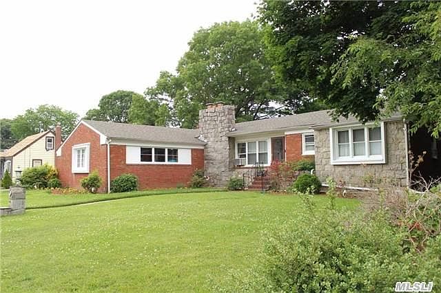 1st image of 139 Allers Blvd