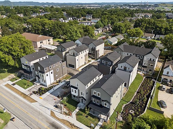 3rd image of 6124 Robertson Ave #10