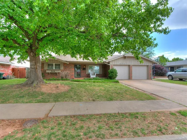 544 E 28th St, Edmond, OK 73013