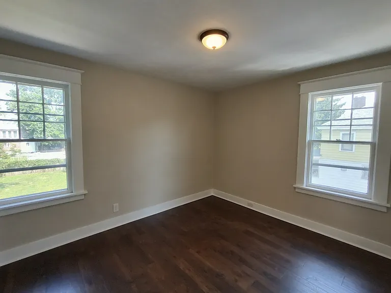 55 Clayton St — Photo 16