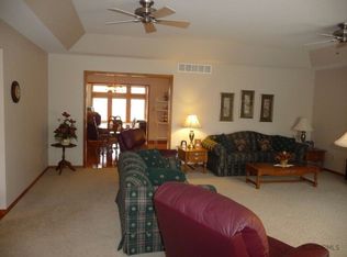 2715 Mohawk Dr, Jefferson City, MO 65101