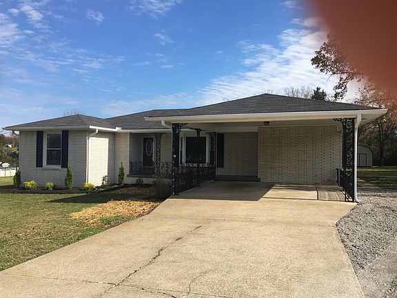 2nd image of 1207 Hillakes Ln