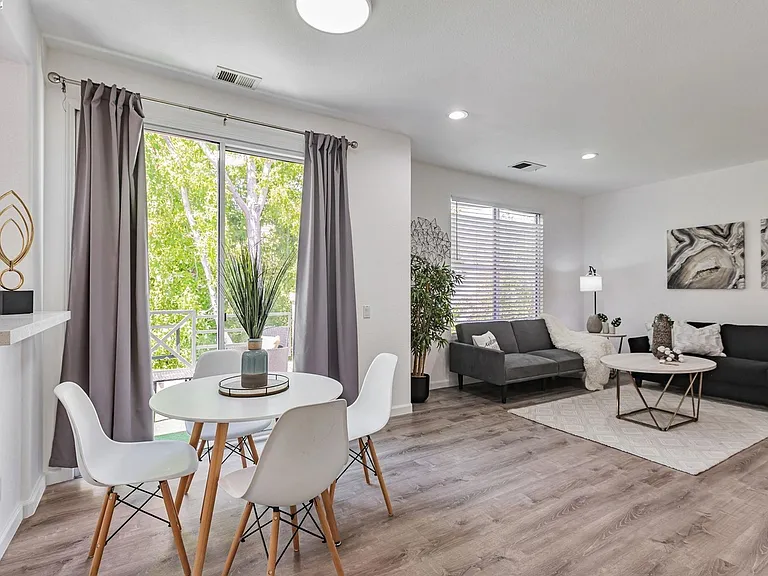455 Navaro Way #201 — Photo 5