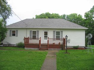 11479 Modena Rd, Wyoming, IL 61491