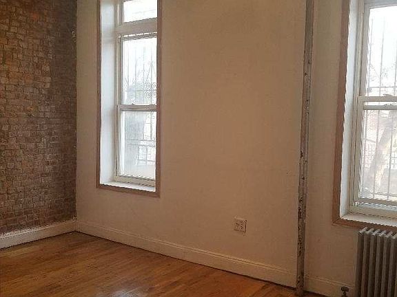 5th image of 511 Greene Ave #A