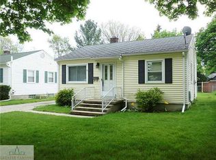 824 Maplehill Ave, Lansing, MI 48910