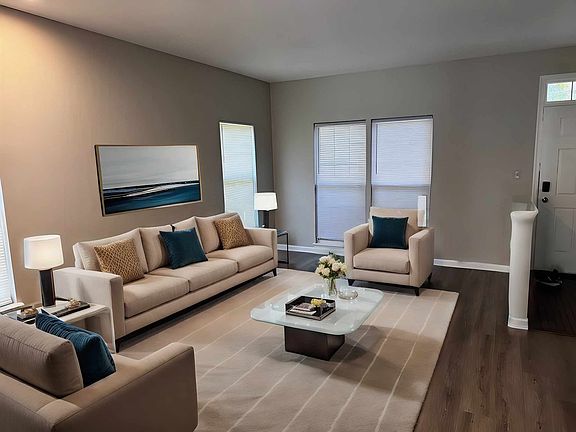 2nd image of 12801 Hunterbrook Dr