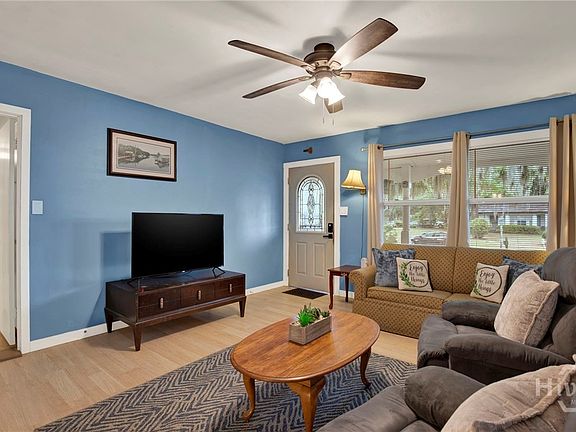 2nd image of 2206 Jordan Drive