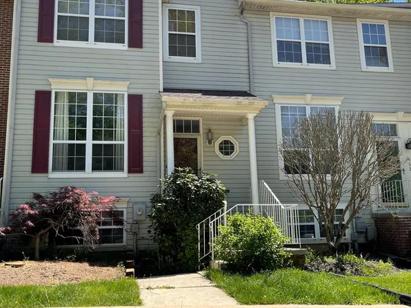 465 Woodstock Ln, Wilmington, DE 19808