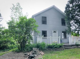 311 Maple St, Leroy, MI 49655