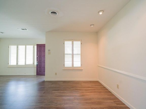 4th image of 413 La Salle Dr