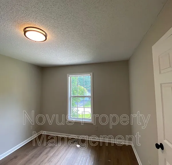 51 Connie Dr — Photo 21