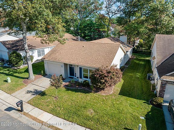 3rd image of 1554 Alpen Lane