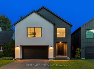 1108 A Falaise Rd, Ottawa, ON K2E6R2