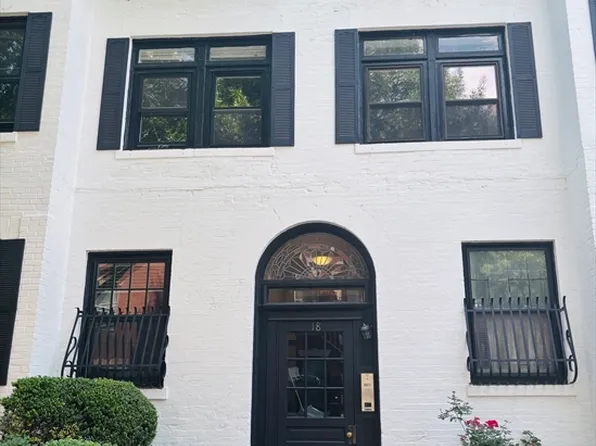 18 Medfield St APT 4, Boston, MA 02215